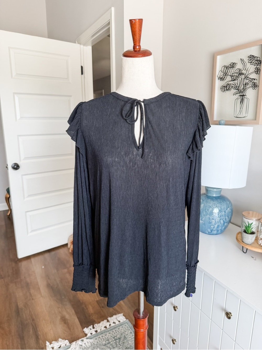 Women's Black Ruffle Shoulder Long-Sleeve Top